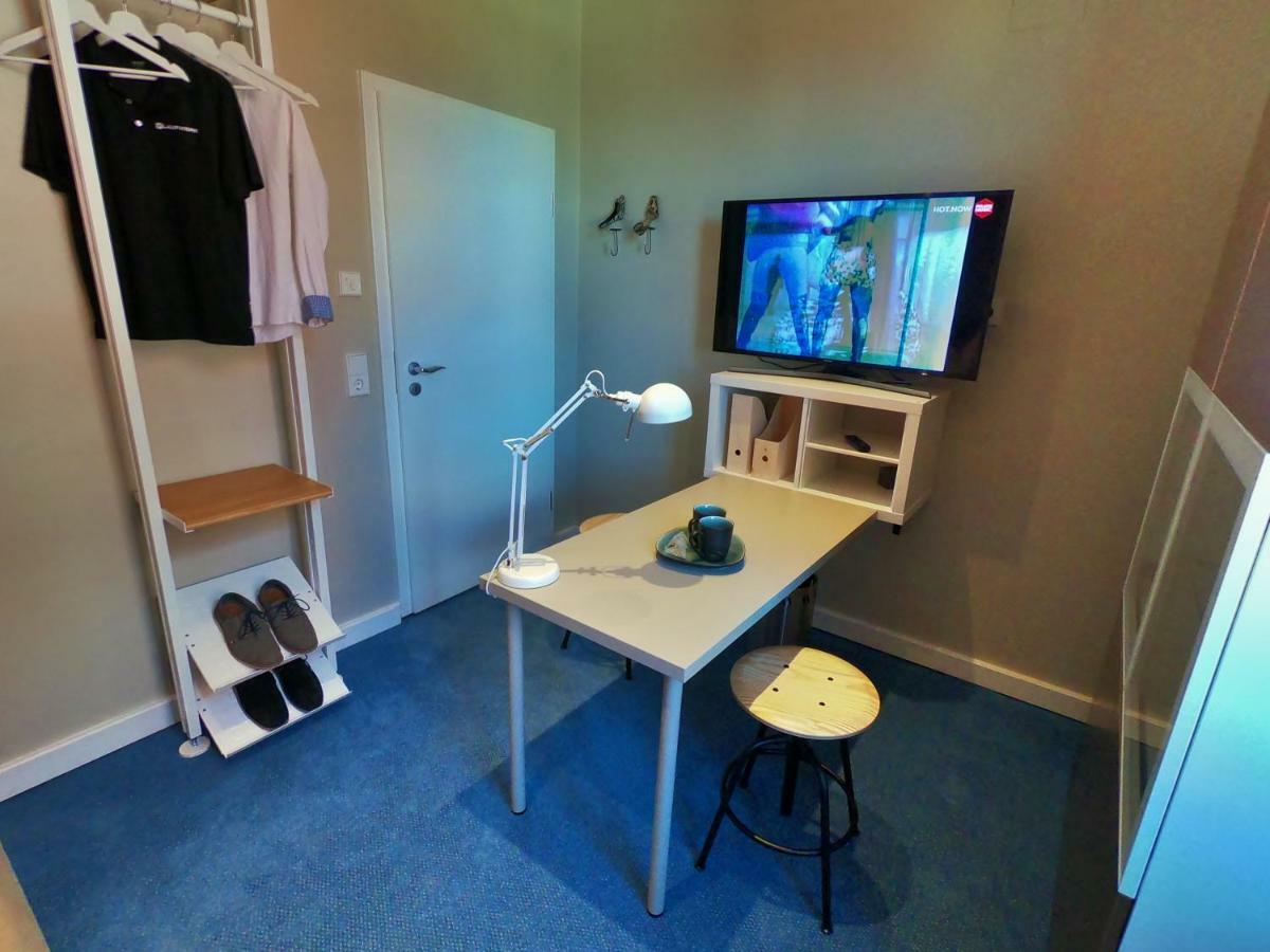 Purer Luxus In Zwickau Planitz - Exklusive Ferienwohnung Fuer Bis Zu 10 Personen! Bagian luar foto